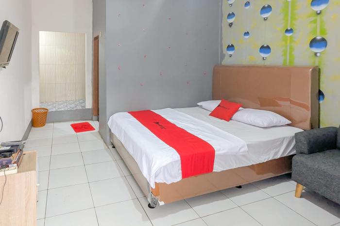 reddoorz resort ciater 3