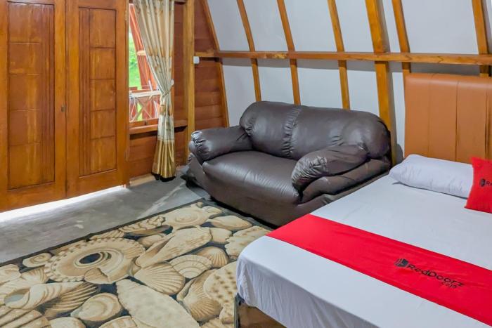 reddoorz resort ciater 3