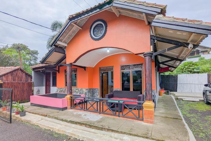 reddoorz resort ciater 3
