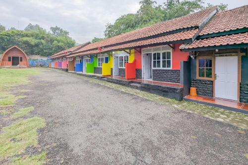 Reddoorz Resort @ Ciater 3,,2 star