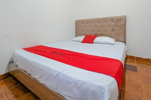 reddoorz resort ciater 3