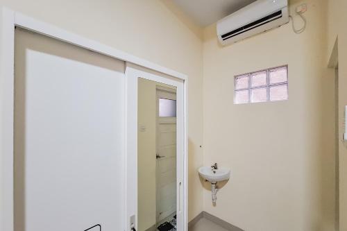 reddoorz syariah at borba kesepuhan cirebon