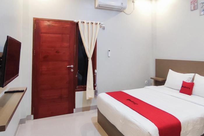 reddoorz syariah djaya guest house padang