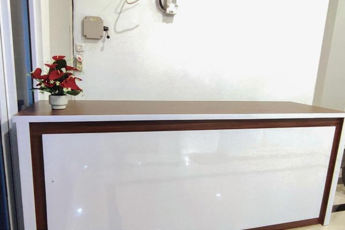 reddoorz syariah djaya guest house padang