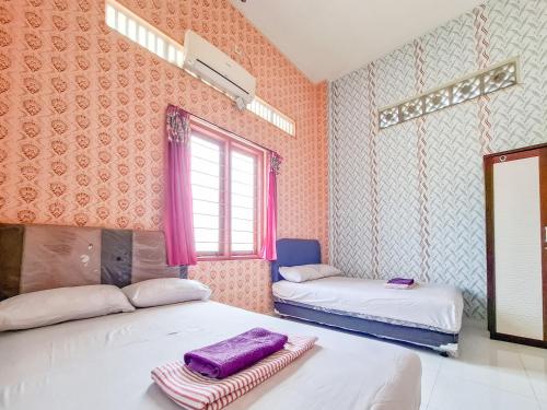 sekapuk indah guest house syariah gresik redpartner