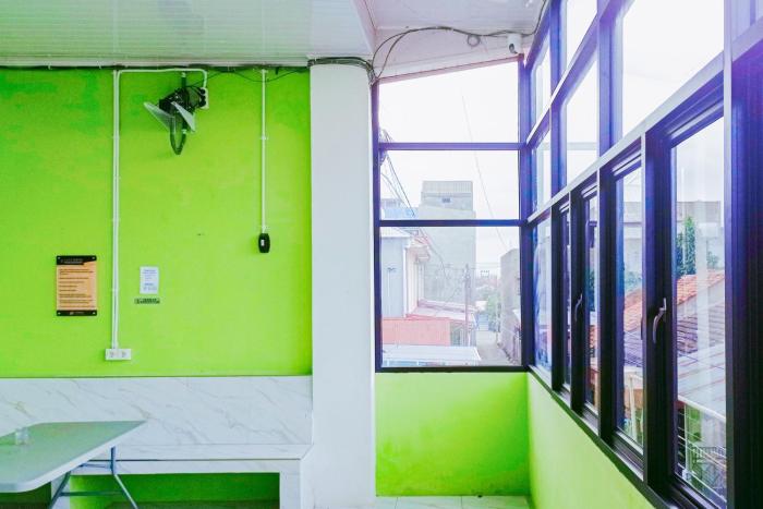 urbanview hotel guest house bukit sion bengkulu