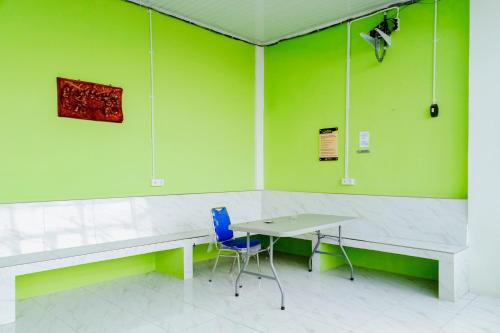 urbanview hotel guest house bukit sion bengkulu