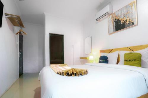 urbanview hotel pelita inn medan