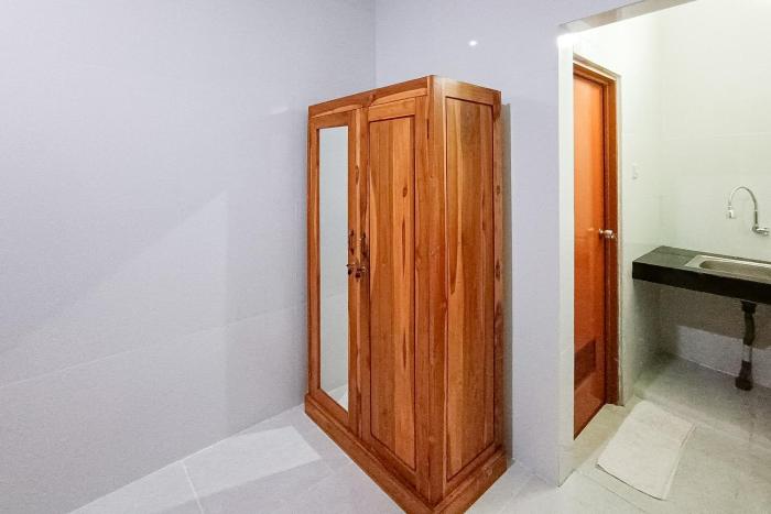 widi guest house near gwk mitra reddoorz