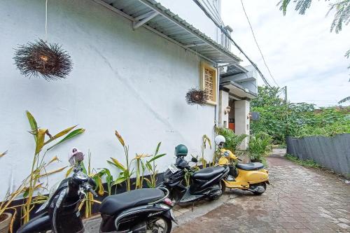 widi guest house near gwk mitra reddoorz