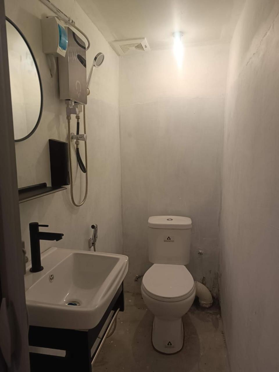 hotel o j stay guesthouse