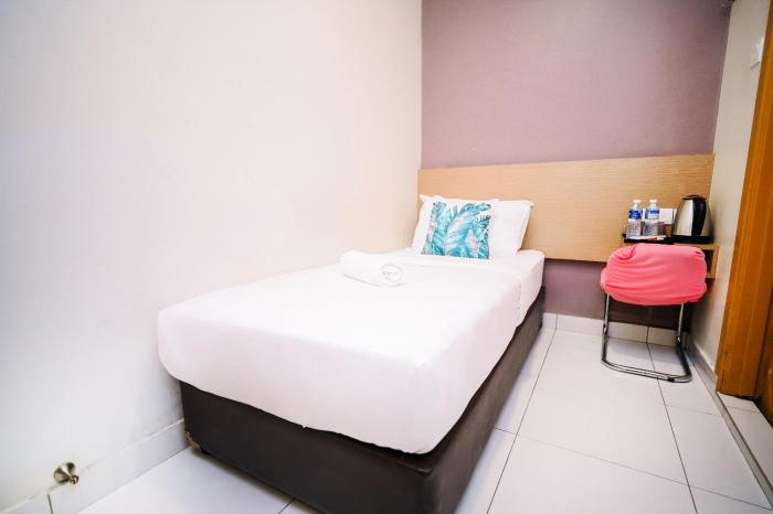 swing and pillows pj21 petaling jaya