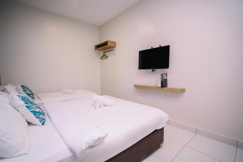 swing and pillows pj21 petaling jaya