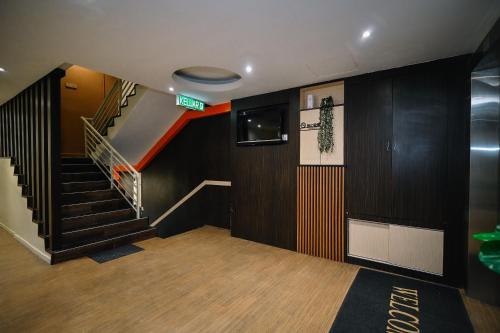 Swing & Pillows - Sungei Wang Bukit Bintang,,2 star