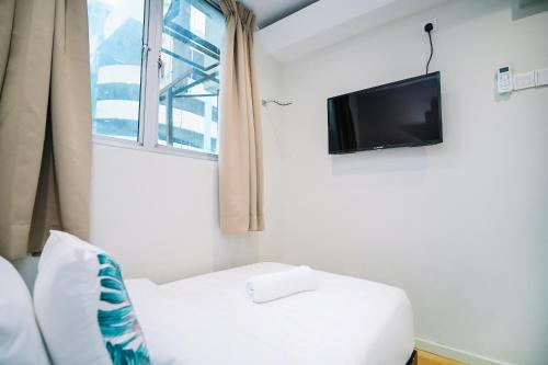 swing and pillows sungei wang bukit bintang