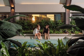 paxtonz mana mana suites kuala lumpur