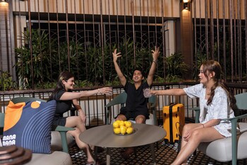 paxtonz mana mana suites kuala lumpur