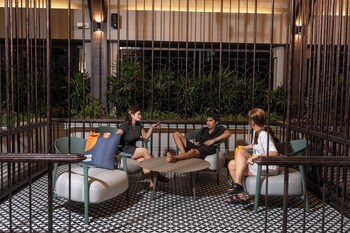 paxtonz mana mana suites kuala lumpur