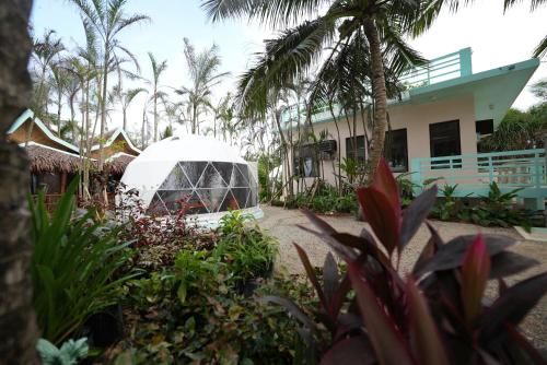 carabao island beach camp