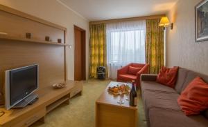 grand hotel murgavets