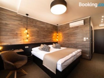 Interhotel Tatra,Koprivnice>>Frydek-Mistek,3 star