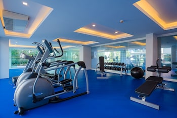 wyndham phuket airport