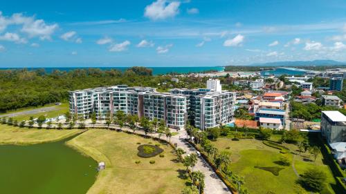 wyndham phuket airport