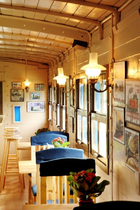 dalat train village