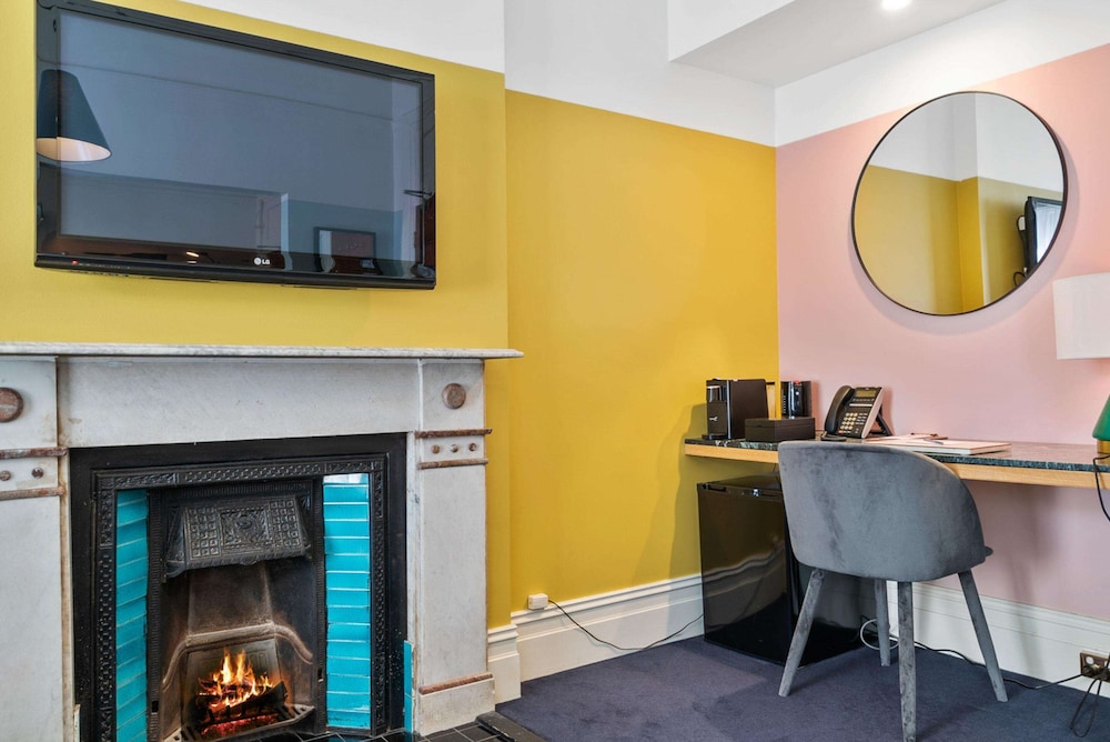 hotel harry ascend hotel collection