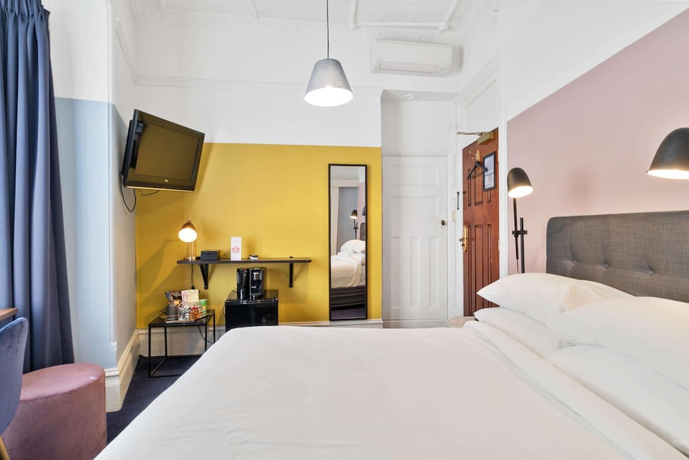 hotel harry ascend hotel collection