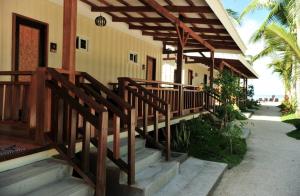 anika island resort