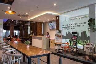 cleo hotel basuki rahmat surabaya