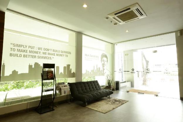 cleo hotel basuki rahmat surabaya