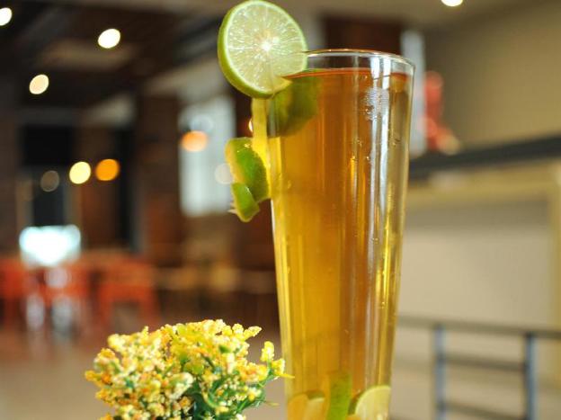 cleo hotel basuki rahmat surabaya