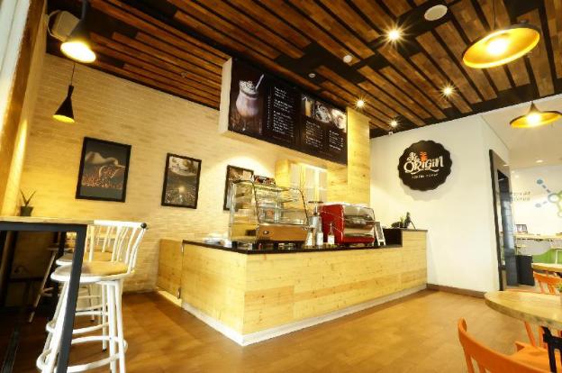 cleo hotel basuki rahmat surabaya