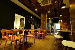 cleo hotel basuki rahmat surabaya