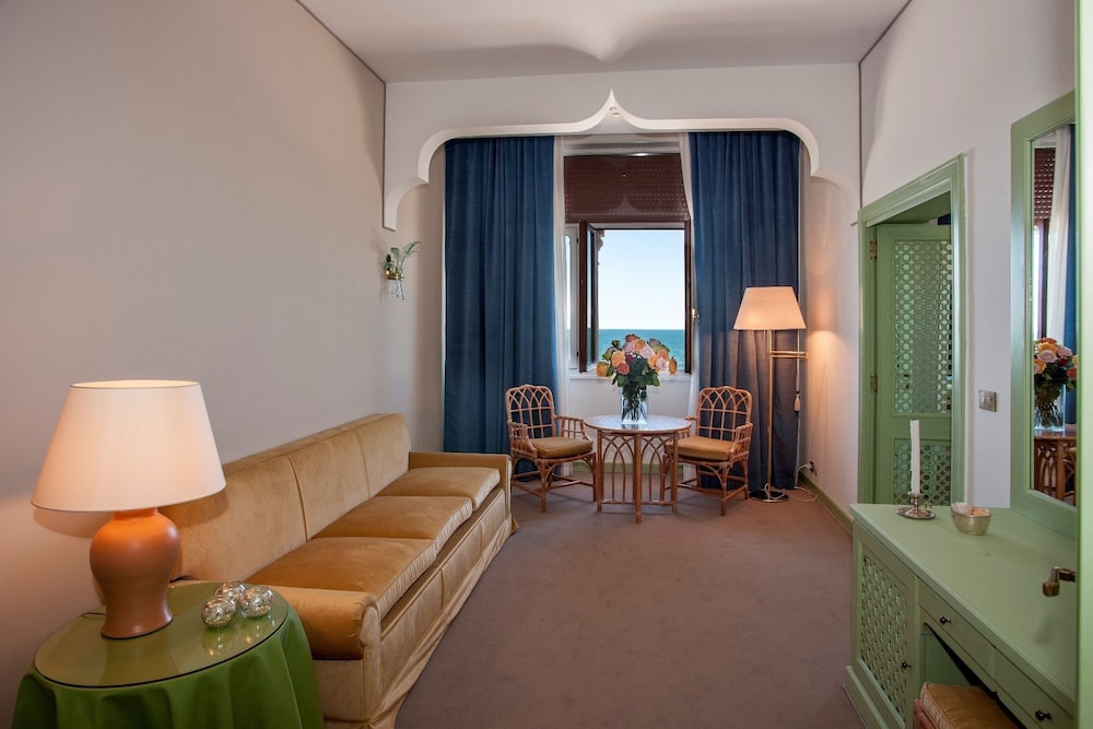 hotel excelsior venice