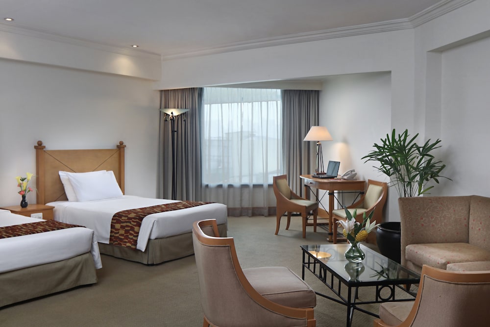 the heritage hotel manila