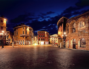 Escalus Luxury Suites Verona,Verona>>Veneto,4 star