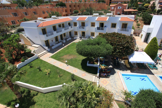nikolas villas apartments