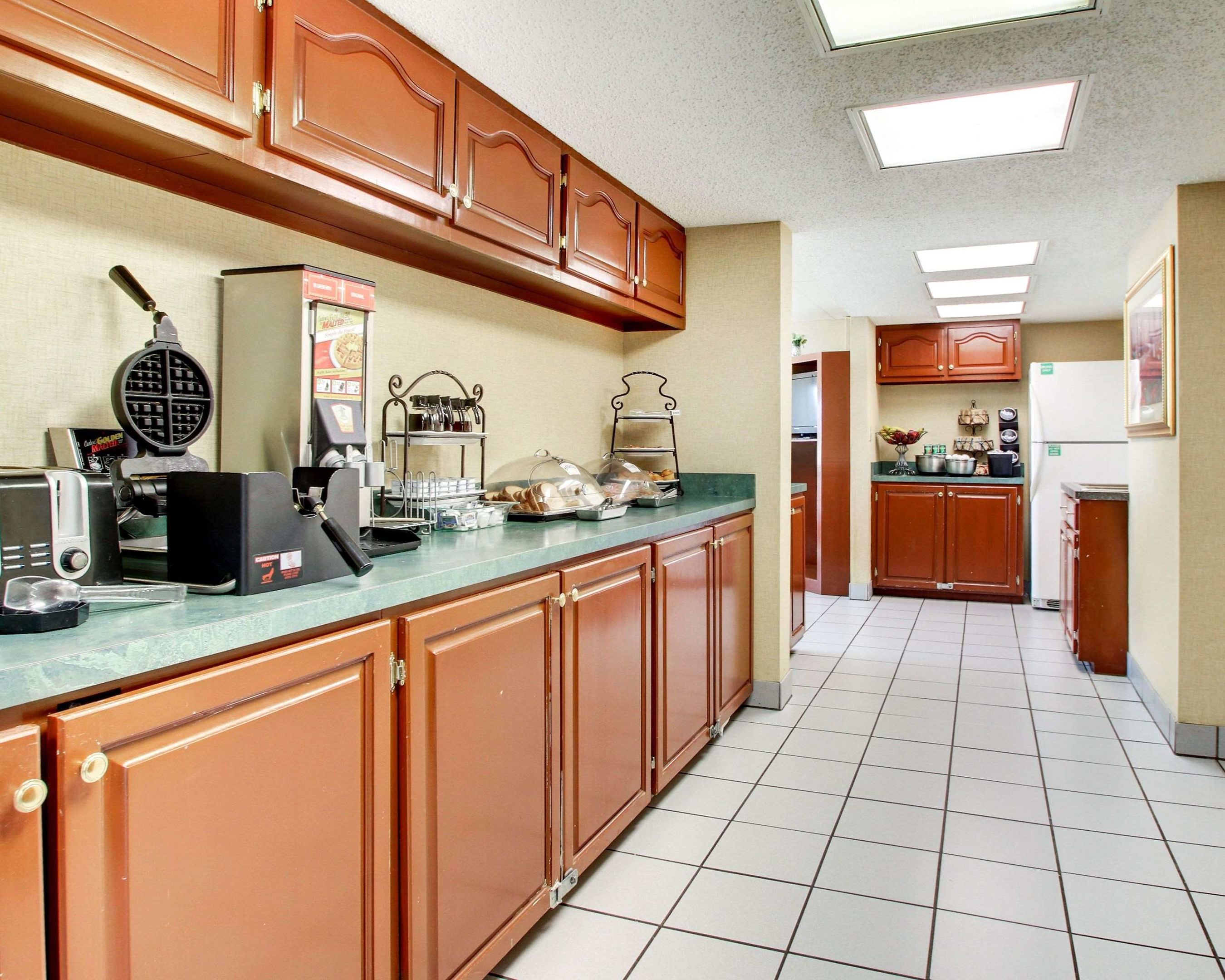 econo lodge vicksburg