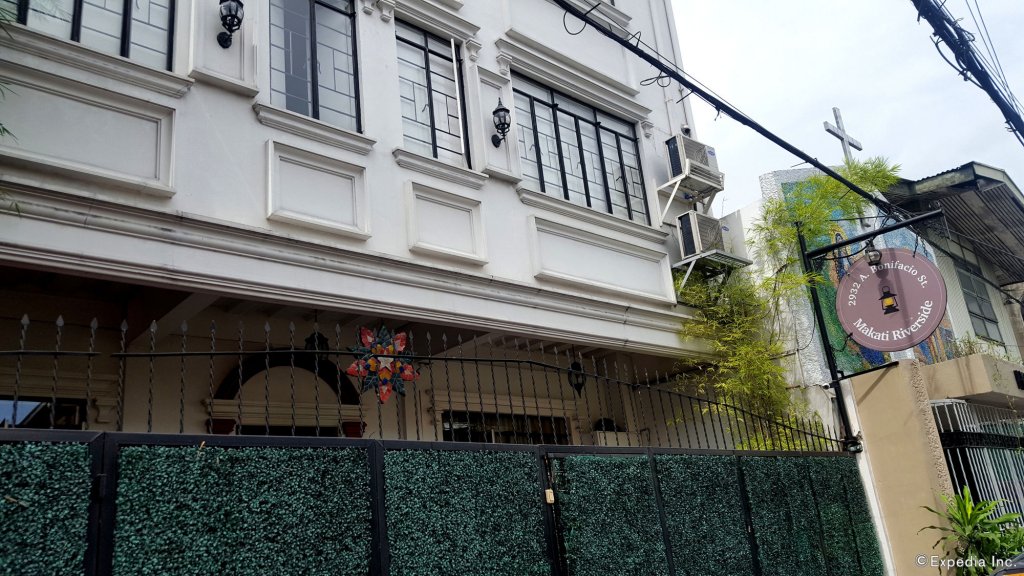 makati riverside inn