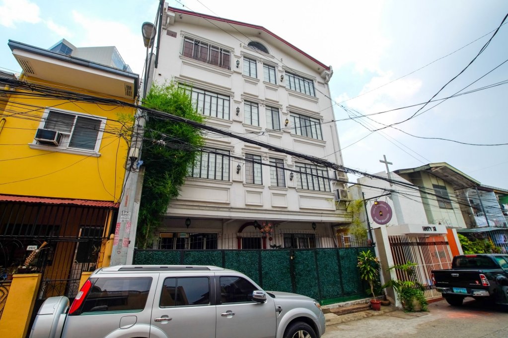 makati riverside inn