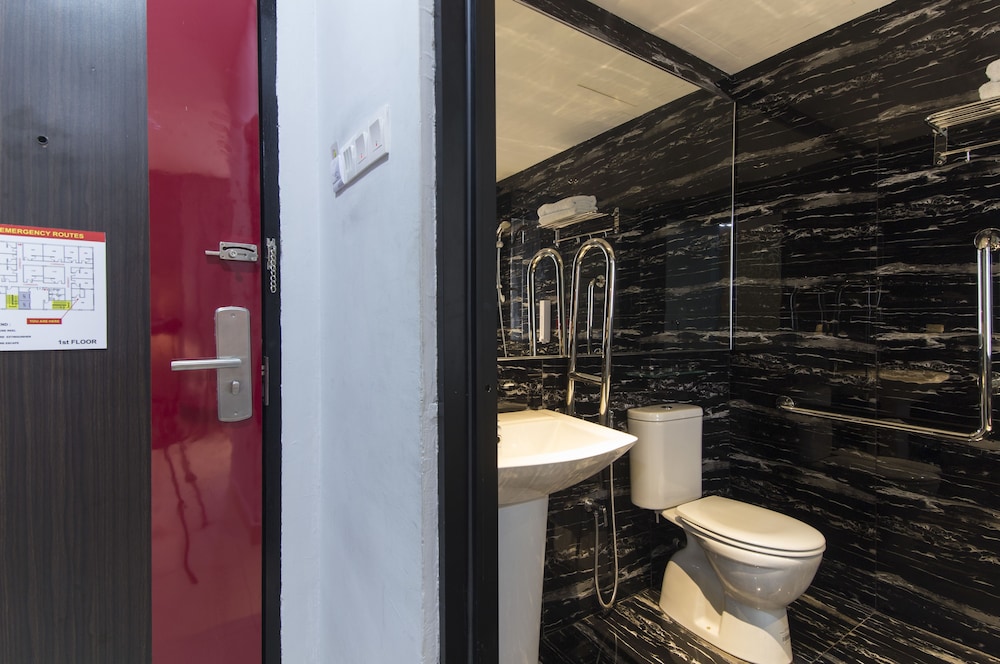 signature hotel at bangsar south