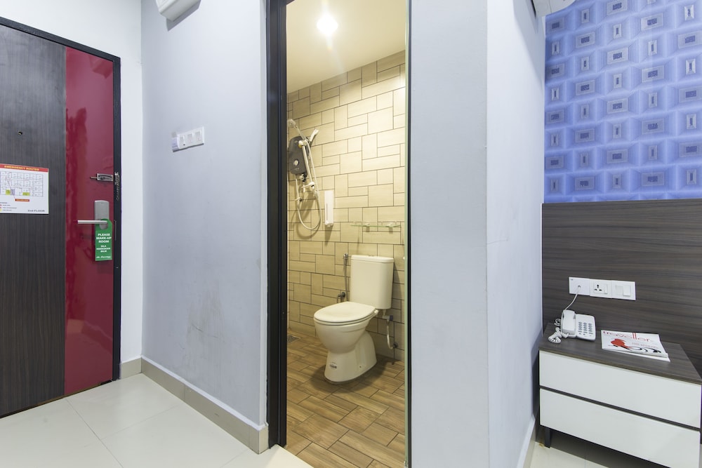 signature hotel at bangsar south