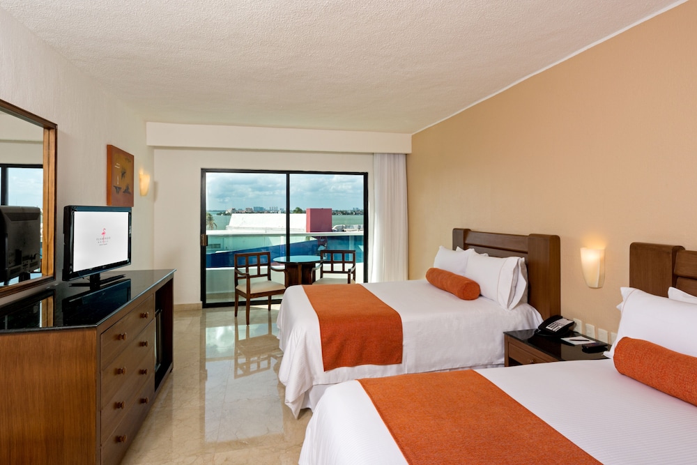 flamingo cancun all inclusive