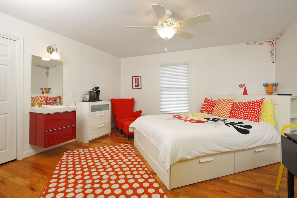swamp rabbit inn