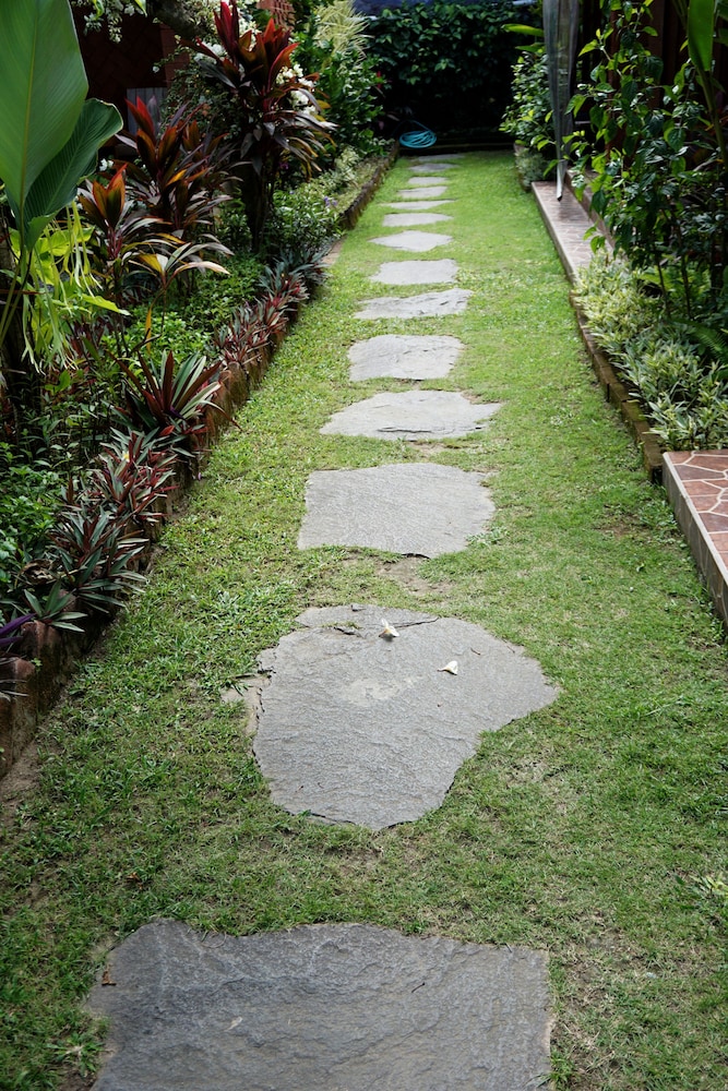 louto dmell guesthouse and villa