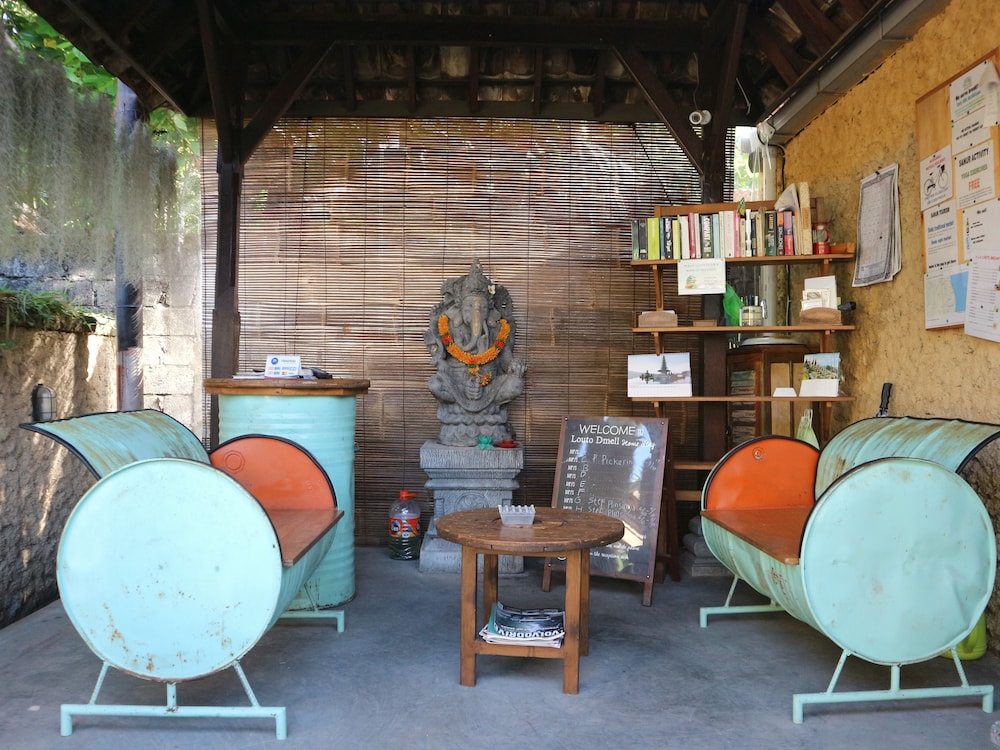 louto dmell guesthouse and villa