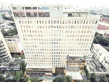 hotel grandhika iskandarsyah